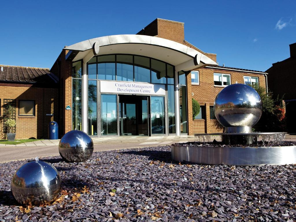 Cranfield Management Development Centre's Entrance